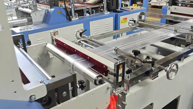 RFQ500F Bag Making Machine, Hot Cutting Zipper Bag Making