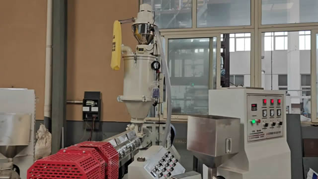 JL45C Colored Zipper Extruder